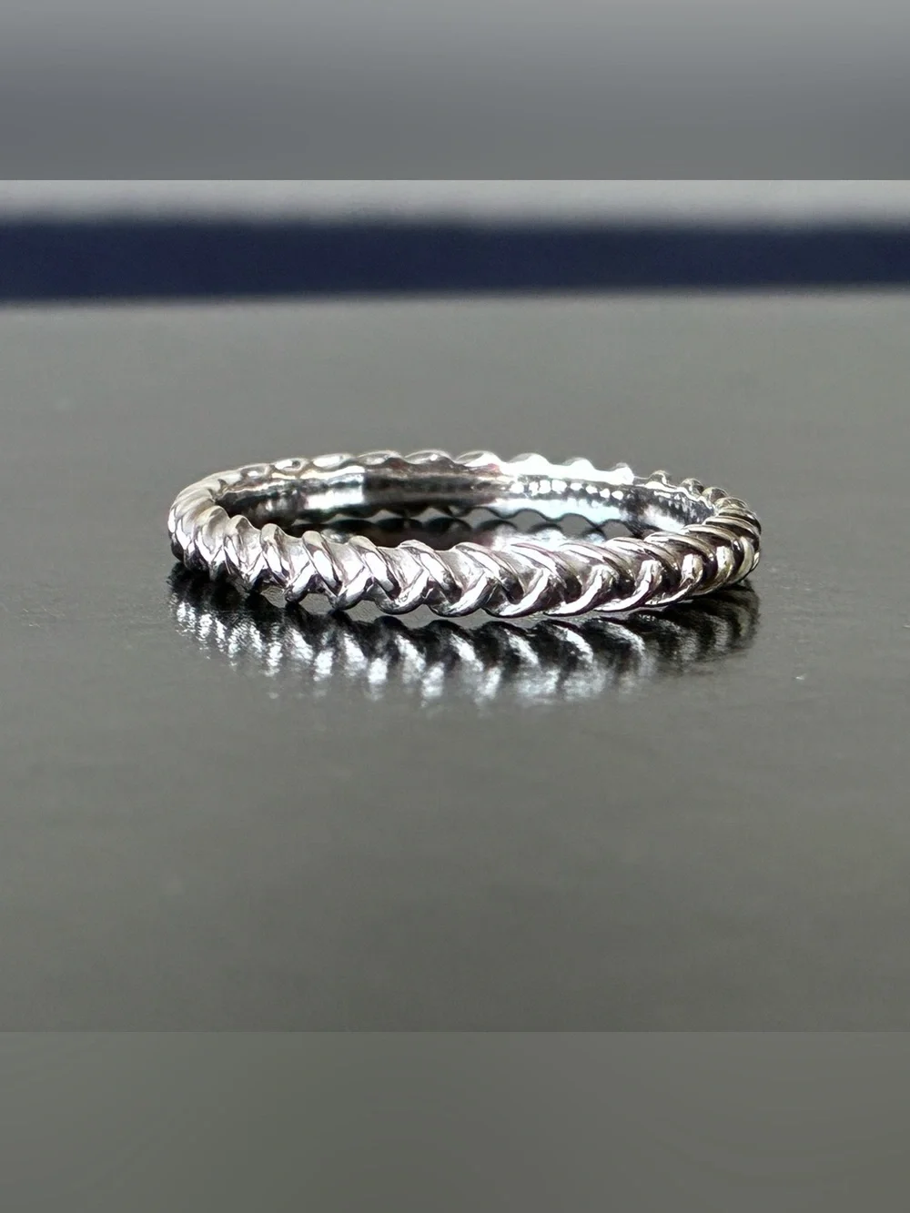 Sterling Silver Twisted Rope Stackable Ring - Sz8/ Illusion Ring